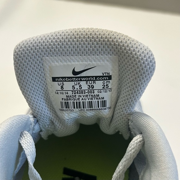 Woman’s Nike Free 5.0 - Picture 7 of 8